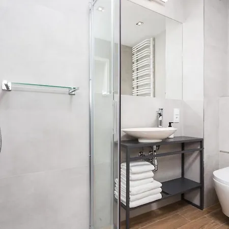 Inpoint Wawel View With Free Parking 4* Krakkó