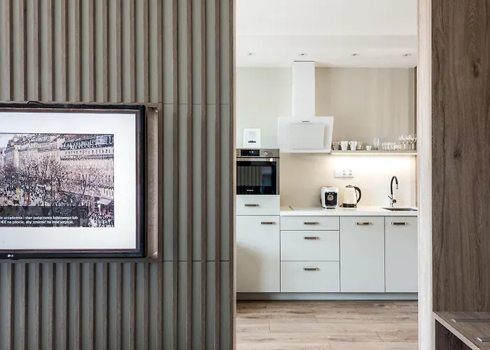 Inpoint Wawel View Apartments- Free Underground Parking Краков