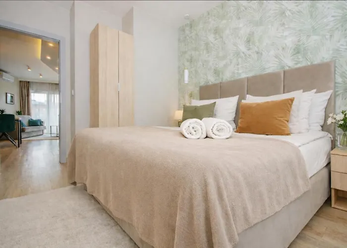 Апарт-отель Inpoint Wawel View Apartments- Free Underground Parking 4*