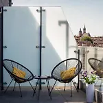 Inpoint Wawel View Between Old Town And Kazimierz Quarter