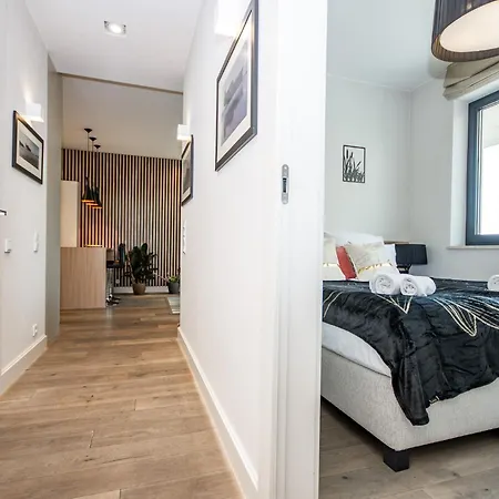 Appart hôtel Inpoint Wawel View Apartments- Free Underground Parking 4*