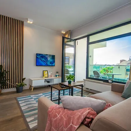 Inpoint Wawel View Apartments- Free Underground Parking 4*